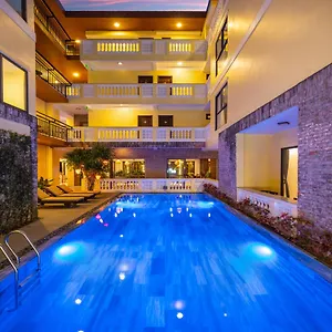  Villa Eden
