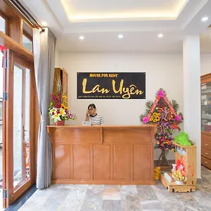  ホームステイ Lan Uyen -